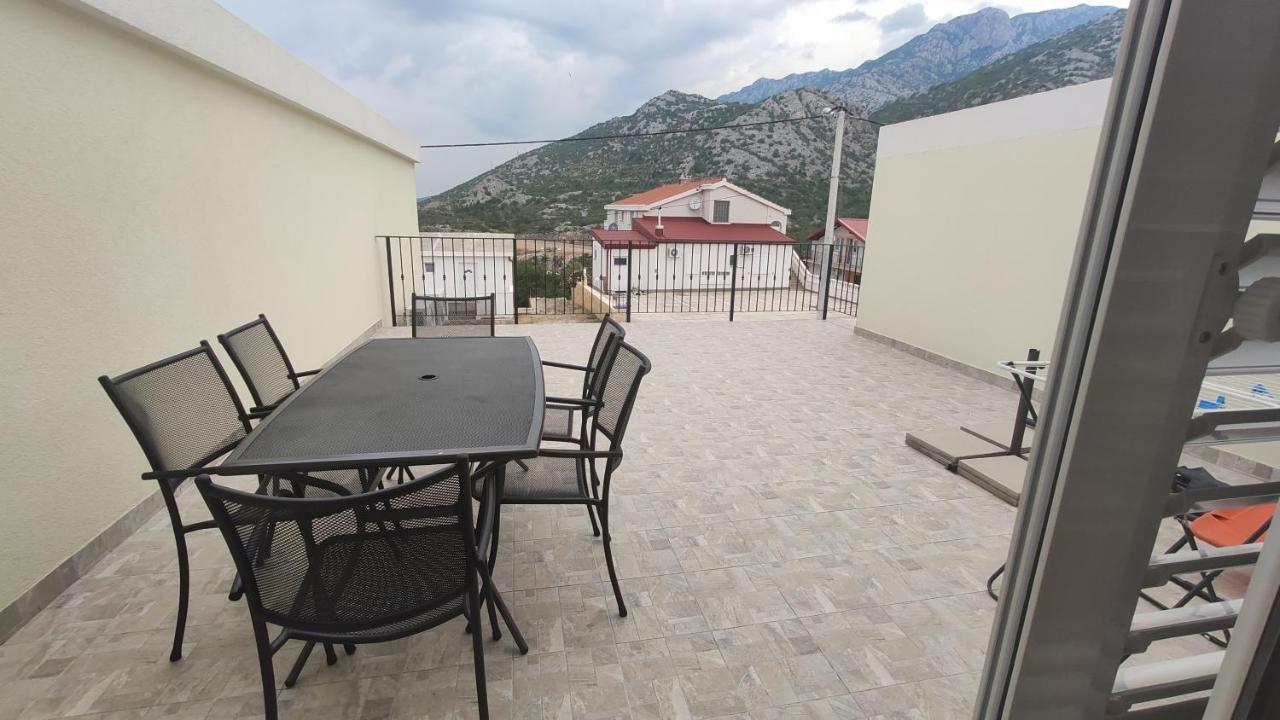 Apartmani Andrea Karlobag Dış mekan fotoğraf
